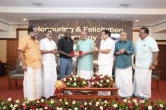 honoring-IM-vijayan-6